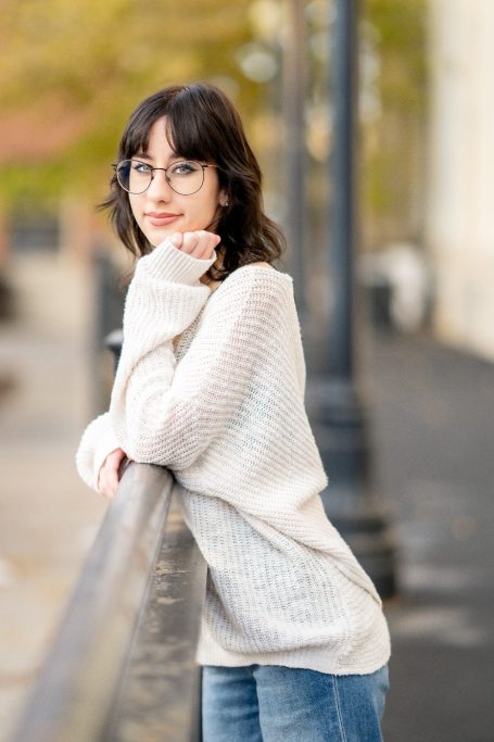 I loved my senior pictures so much. I seriously had the best time and my photos were perfect. She made me feel so comfortable, and pretty  